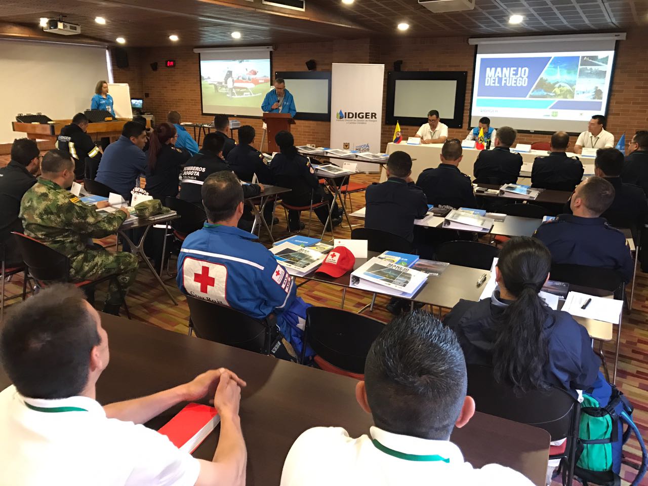 Arranca en Bogotá curso internacional de Manejo del Fuego 
